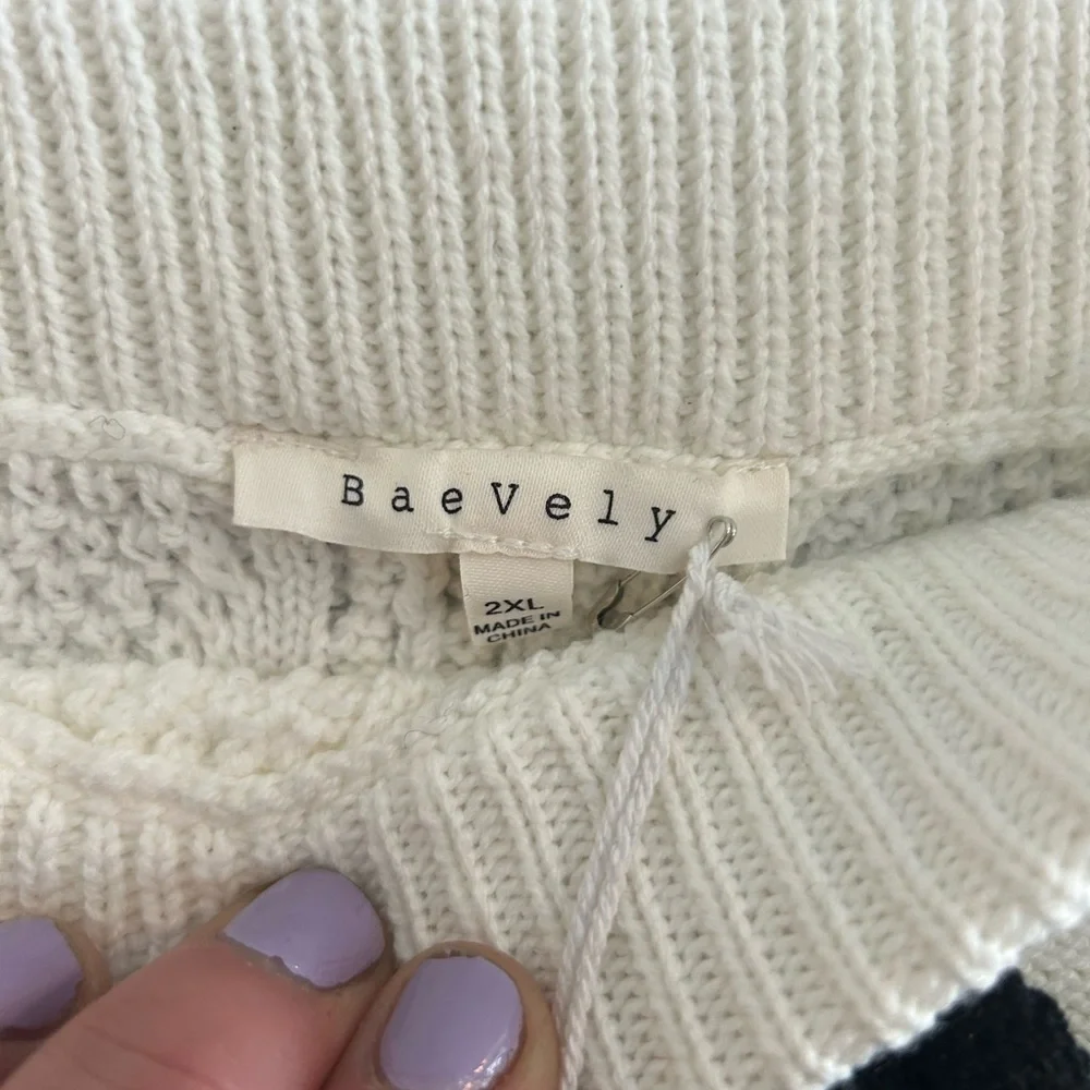 Baevely NWT Sweater Skirt | 2XL | Black and White